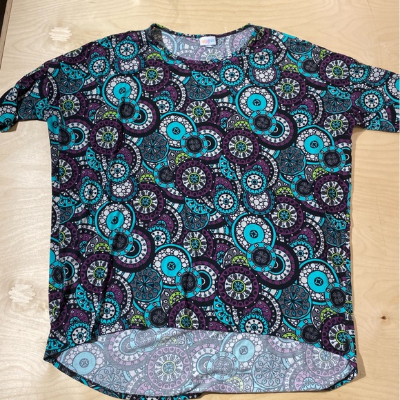 Lularoe Blouse Hi/Lo Hem 2XL (JR) - Picture 3 of 14